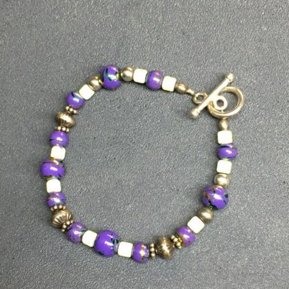 Purple Lime Green Bracelet Swirled Cylinder Round Silver Toggle Retro BoHo